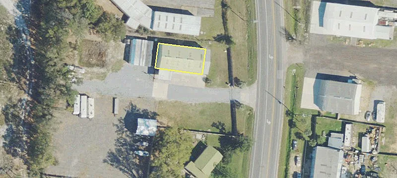 1487 Fairfield Dr