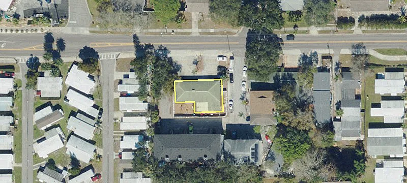 637 Michigan Blvd