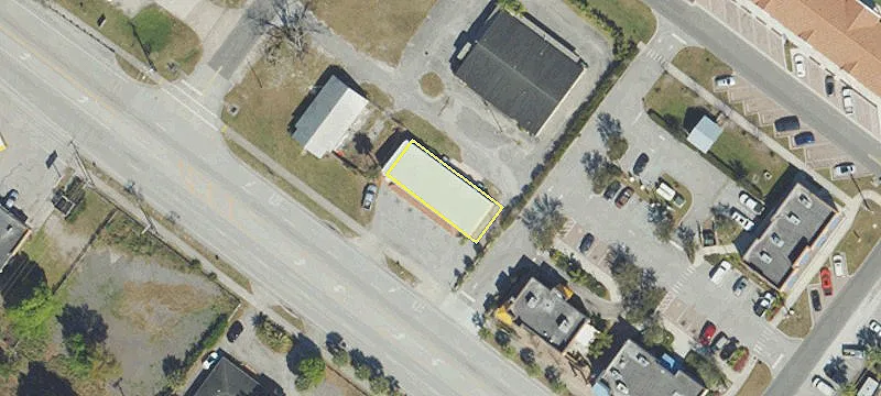 15975 Warfield Blvd