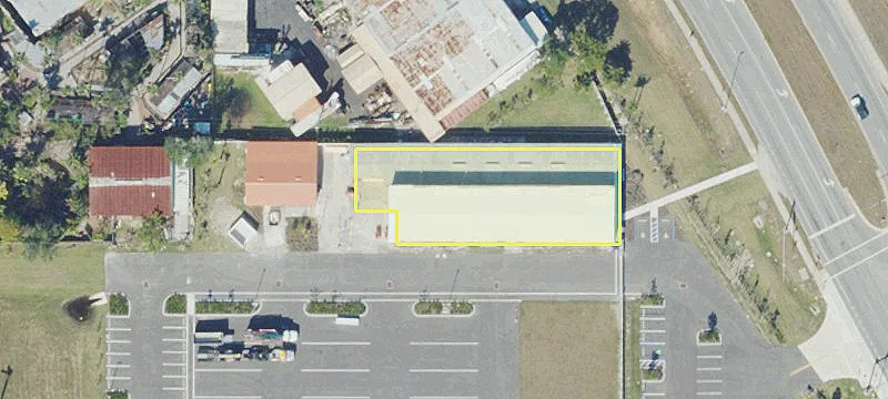 2717 Tamiami Trl