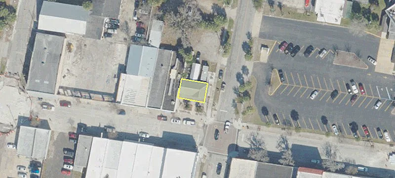 700 Saint Johns Ave