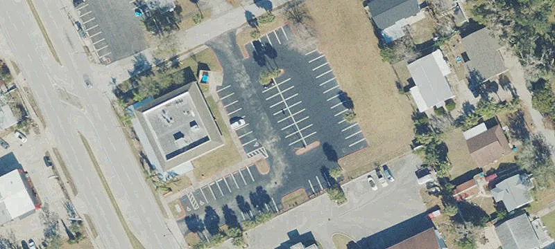 841 Ridgewood Ave