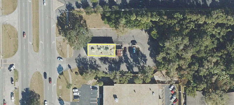 1203 Woodland Blvd