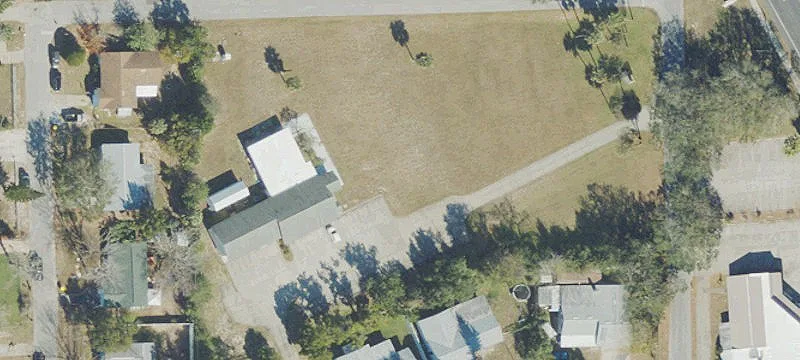 1620 Edgewater Dr