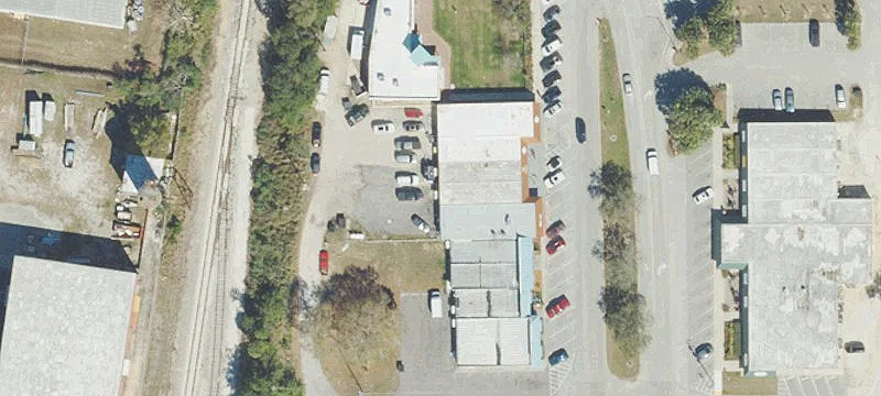 211 Main Ave