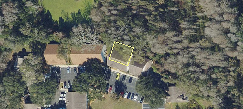 207 Crystal Grv Blvd