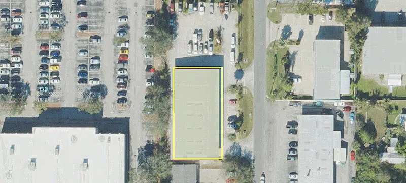 55 Irwin Ave