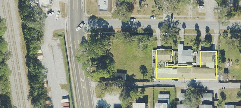 3901 Hopkins Ave