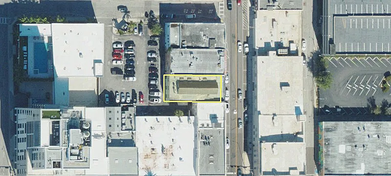 20 Ft Harrison Ave