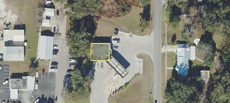 122 Noble Ave