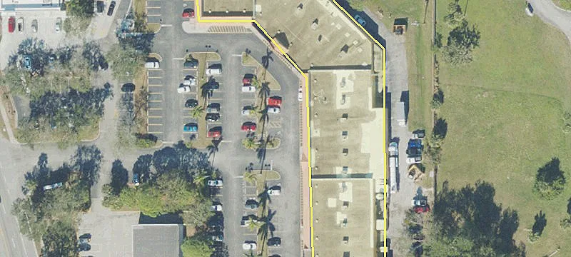 950 Courtenay Pkwy