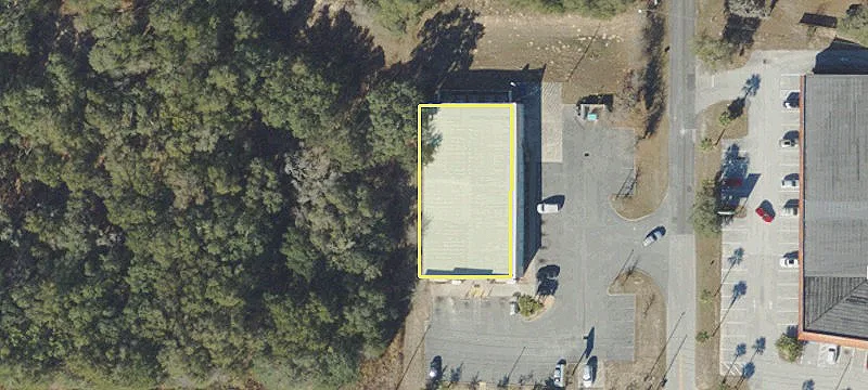 2560 Trucks Ave