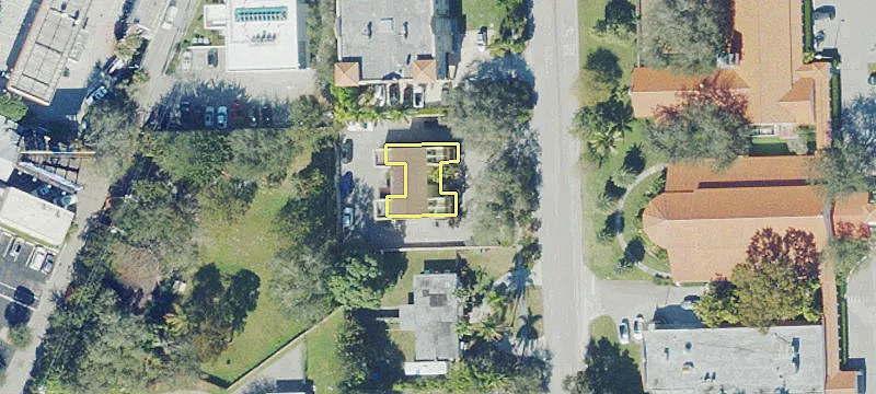 10420 77th Ave