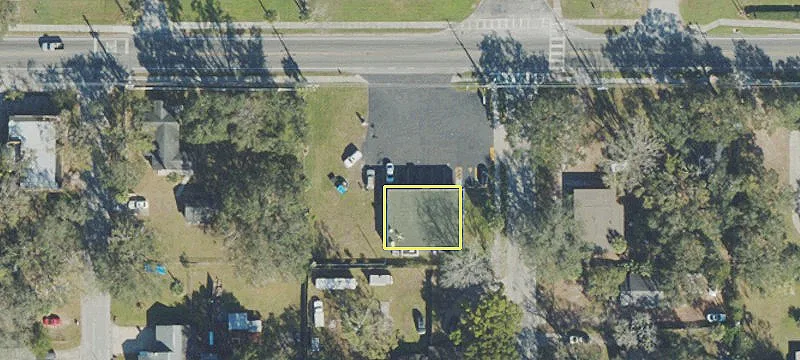 1419 Celery Ave