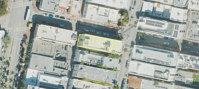 860 Collins Ave