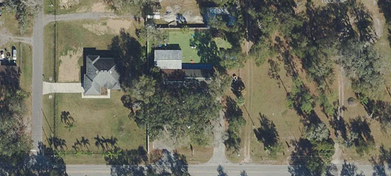 12660 Sydney Rd