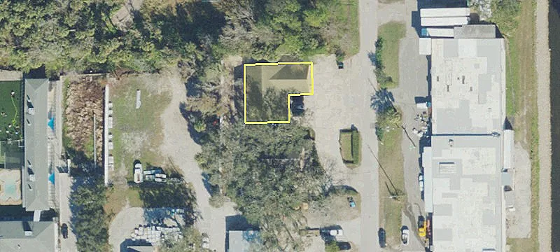 112 Poplar Ave, Unit 1010