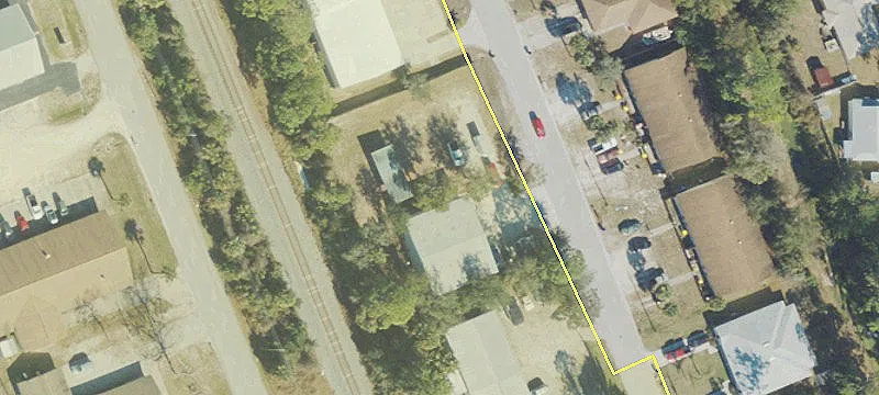 2032 Guava Dr
