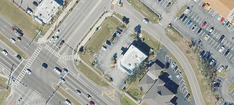 3370 Tamiami Trl