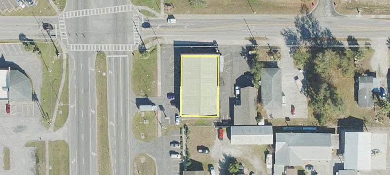 1301 Woodland Blvd