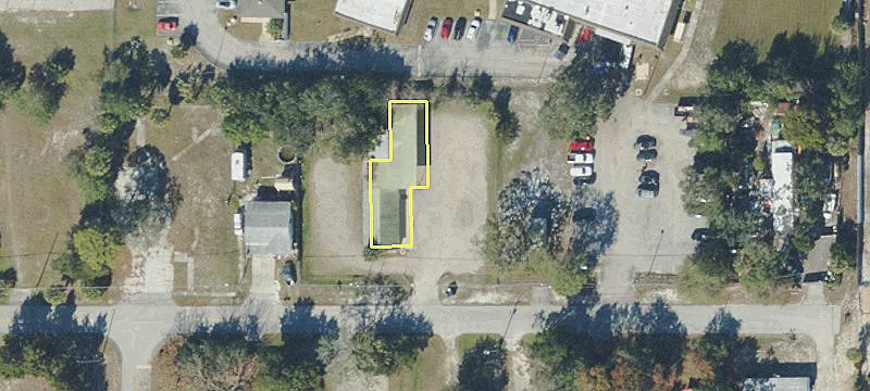 7137 Edna Ave