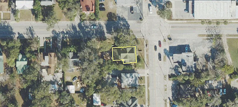 302 Woodland Blvd
