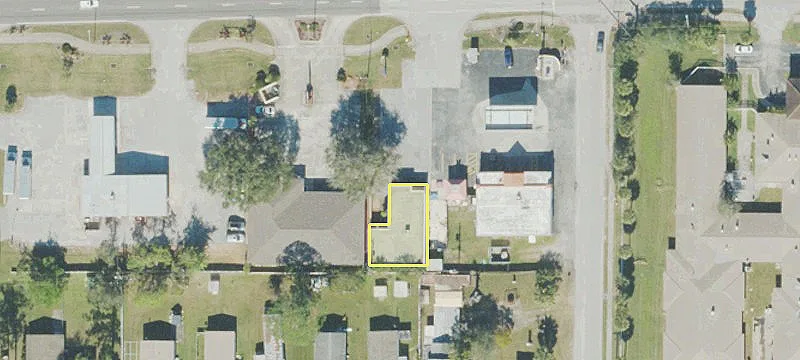 833 Barton Blvd