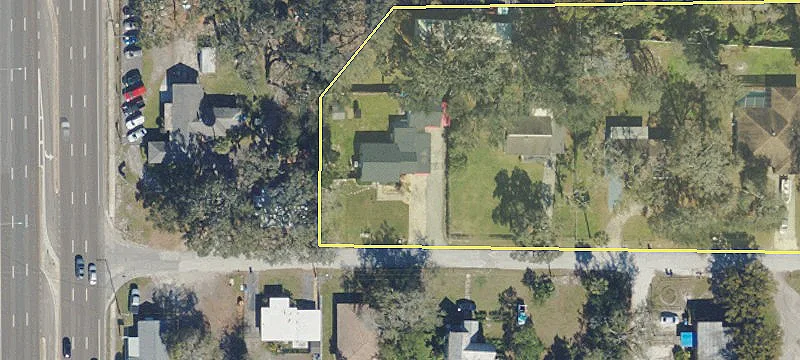 10708 Desoto Rd