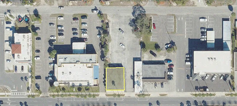 5313 Main St
