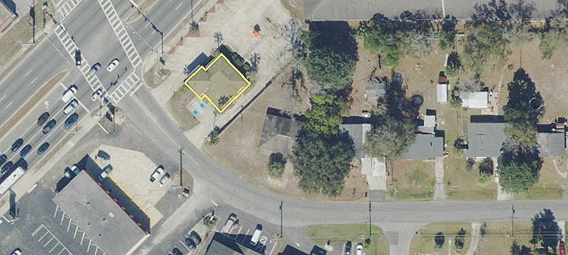 115 Parkwood Dr