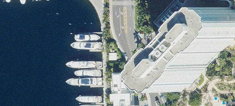 3750 Yacht Clb Dr