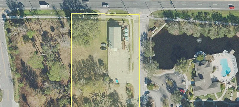 100 White Cedar Rd
