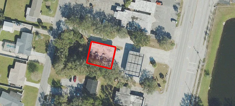 14 Charles Richard Beall Blvd