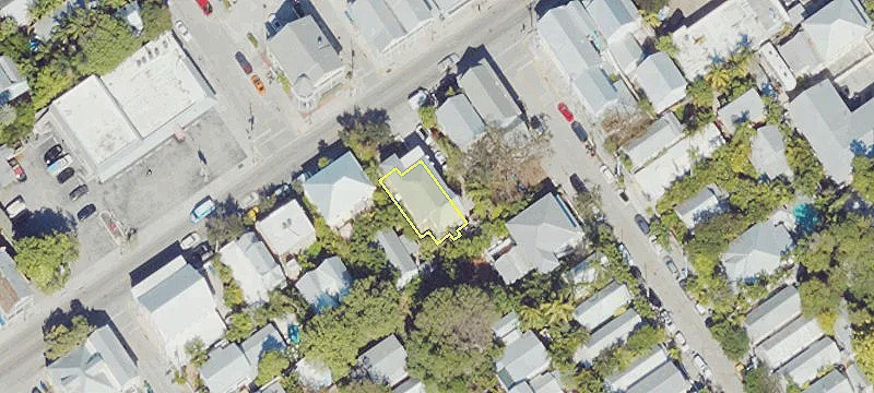 1104 Truman Ave