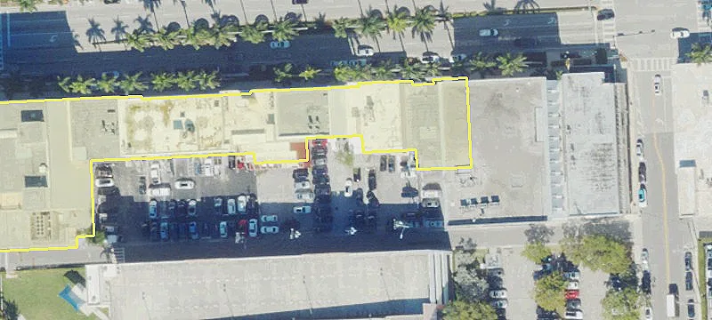 1140 Kane Concourse, Unit 31