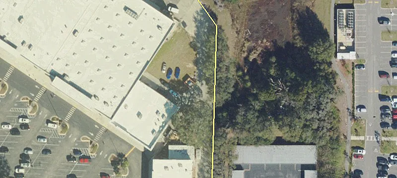 3317 Lithia Pinecrest Rd