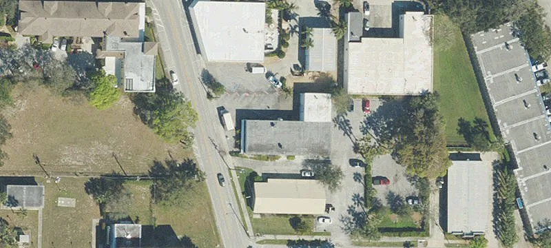 1858 Old Dixie Hwy