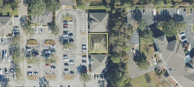 305 Waymont Ct