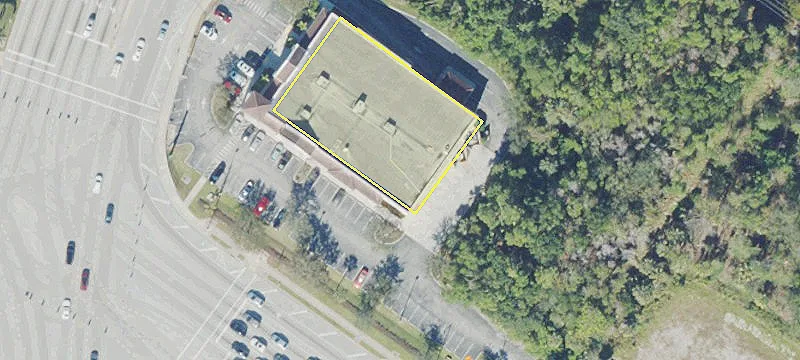 6800 Collier Blvd