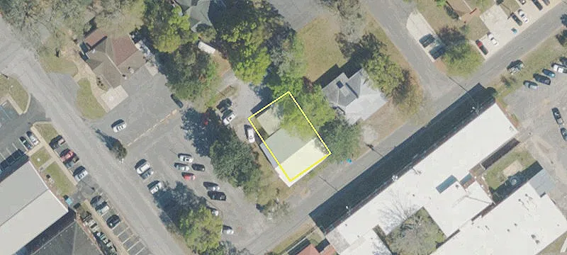 222 Cedar Ave