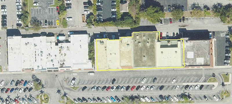 3075 Commercial Blvd
