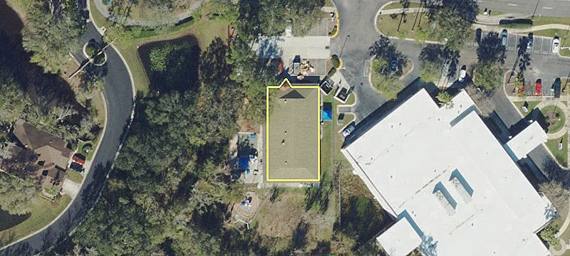 1701 Timberlane Dr