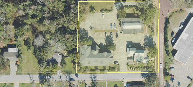 111 Magnolia Ave