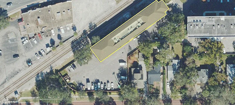 450 Fairbanks Ave
