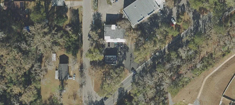 2700 Centerville Rd