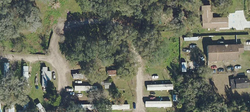 696 Lindenview Ln