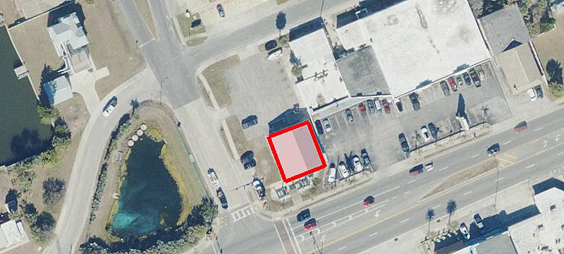 326 Moody Blvd