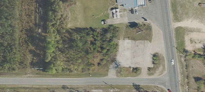 8605 Hwy 2301