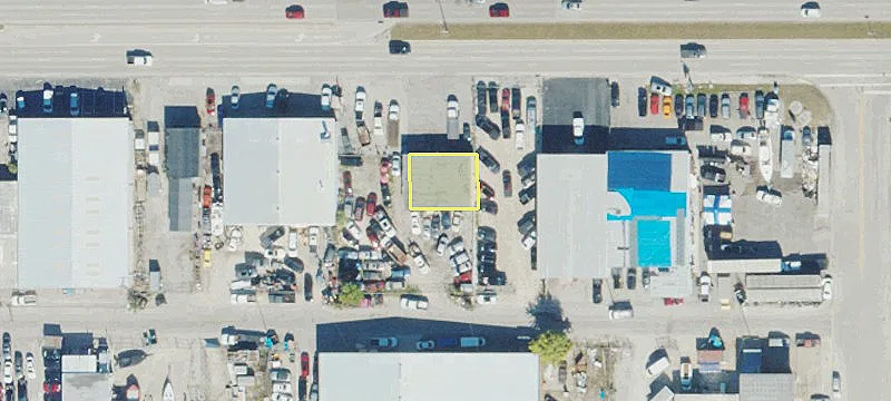 1240 Viscaya Pkwy