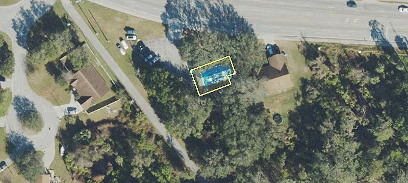 821 Debary Ave